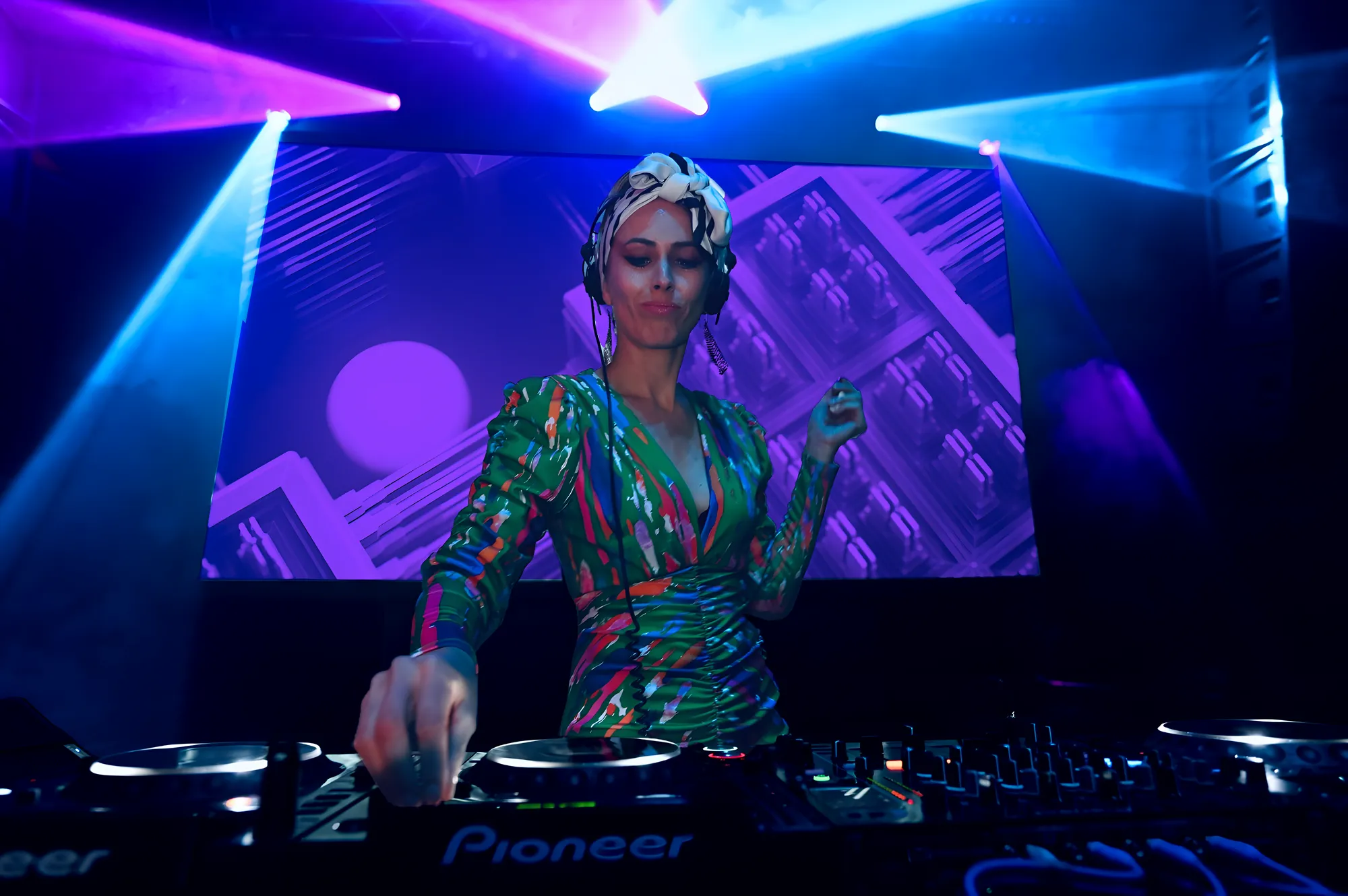 DJ performance